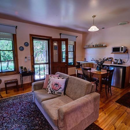 Cherry Plum Cottages Port Fairy Luaran gambar