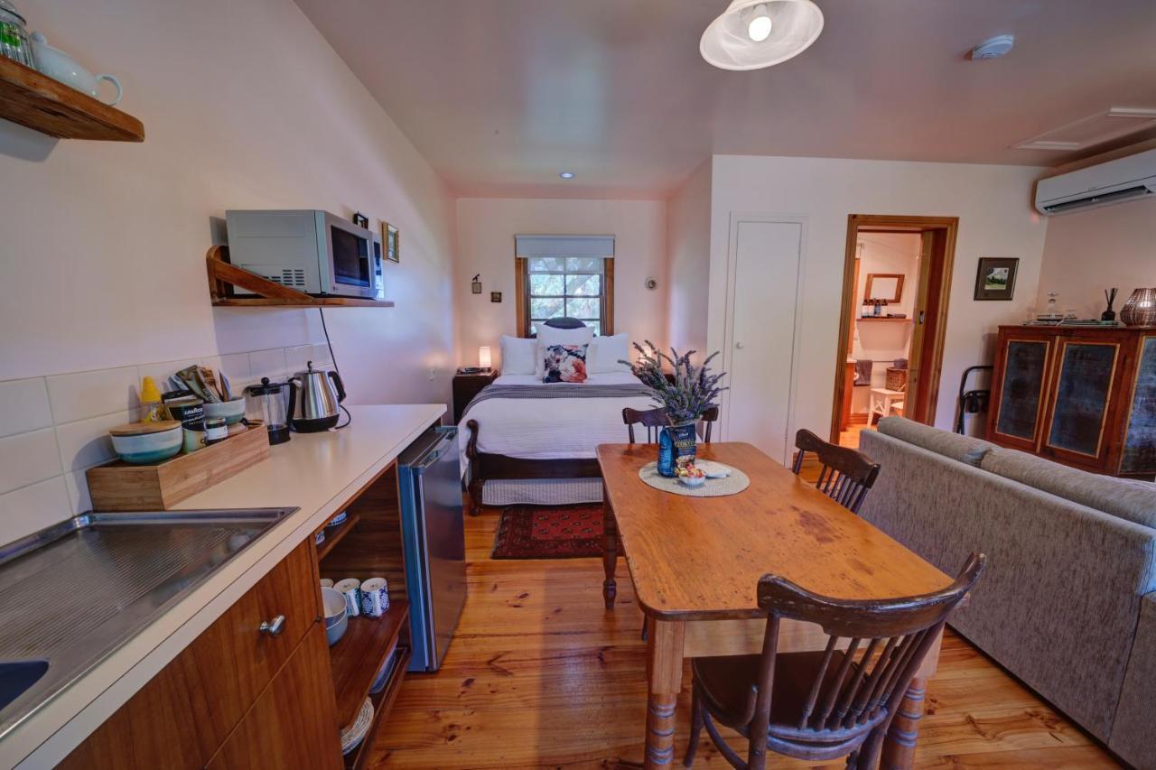 Cherry Plum Cottages Port Fairy Luaran gambar