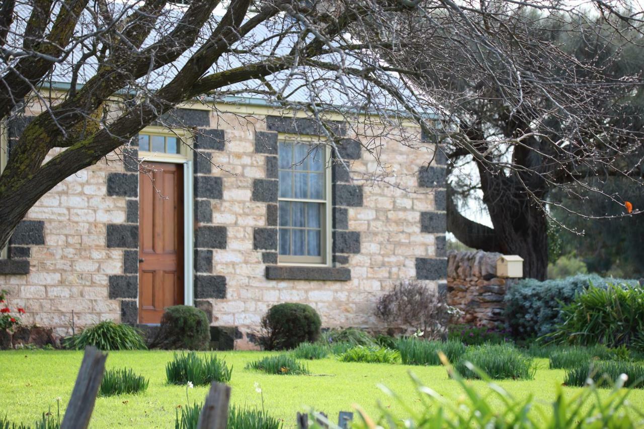 Cherry Plum Cottages Port Fairy Luaran gambar